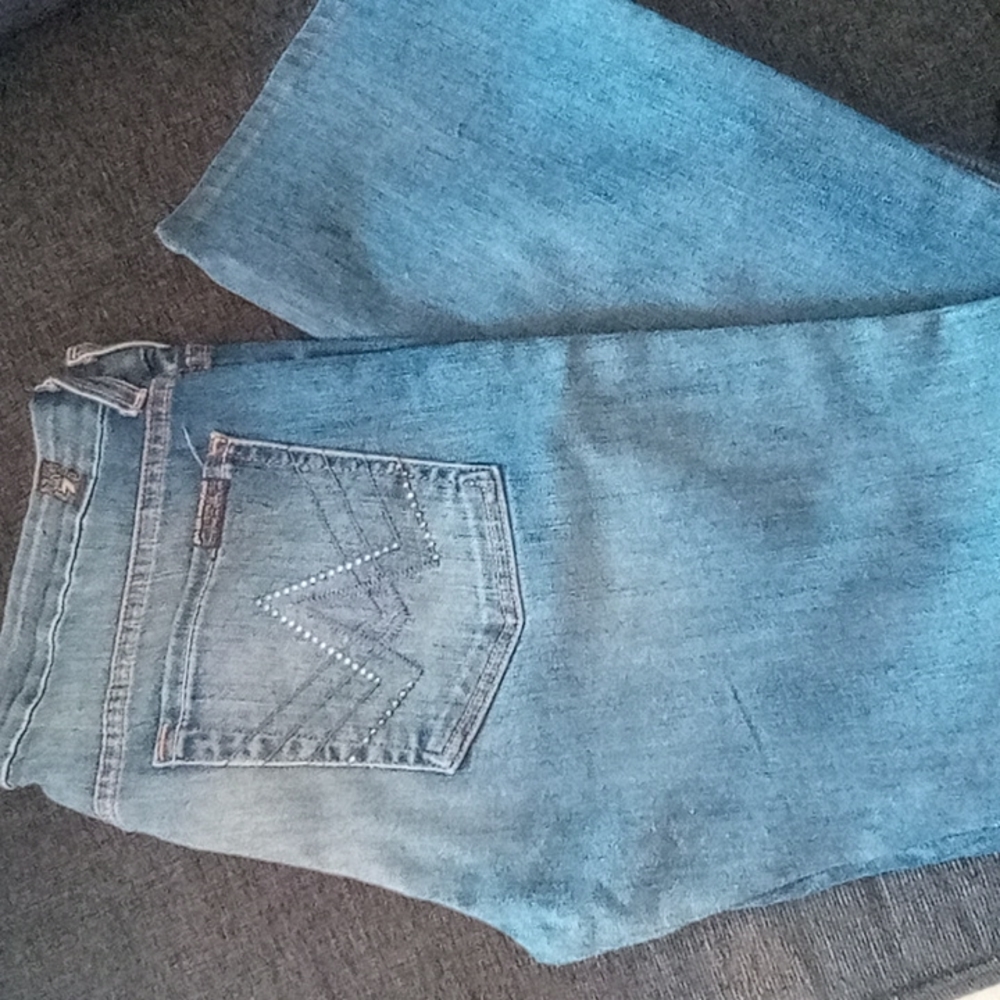 Womens blue Jeans